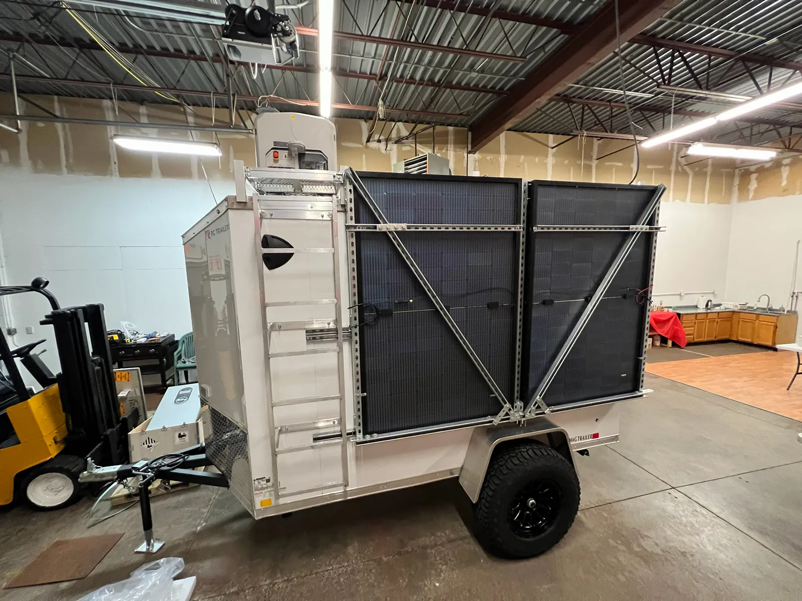 Remote Drone DFR Dock Trailer ManiWrks